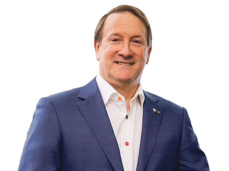 Louis Vachon headshot