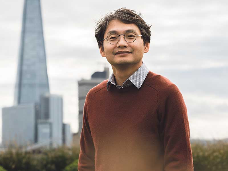 Portrait of advisor HyunHo Sohn