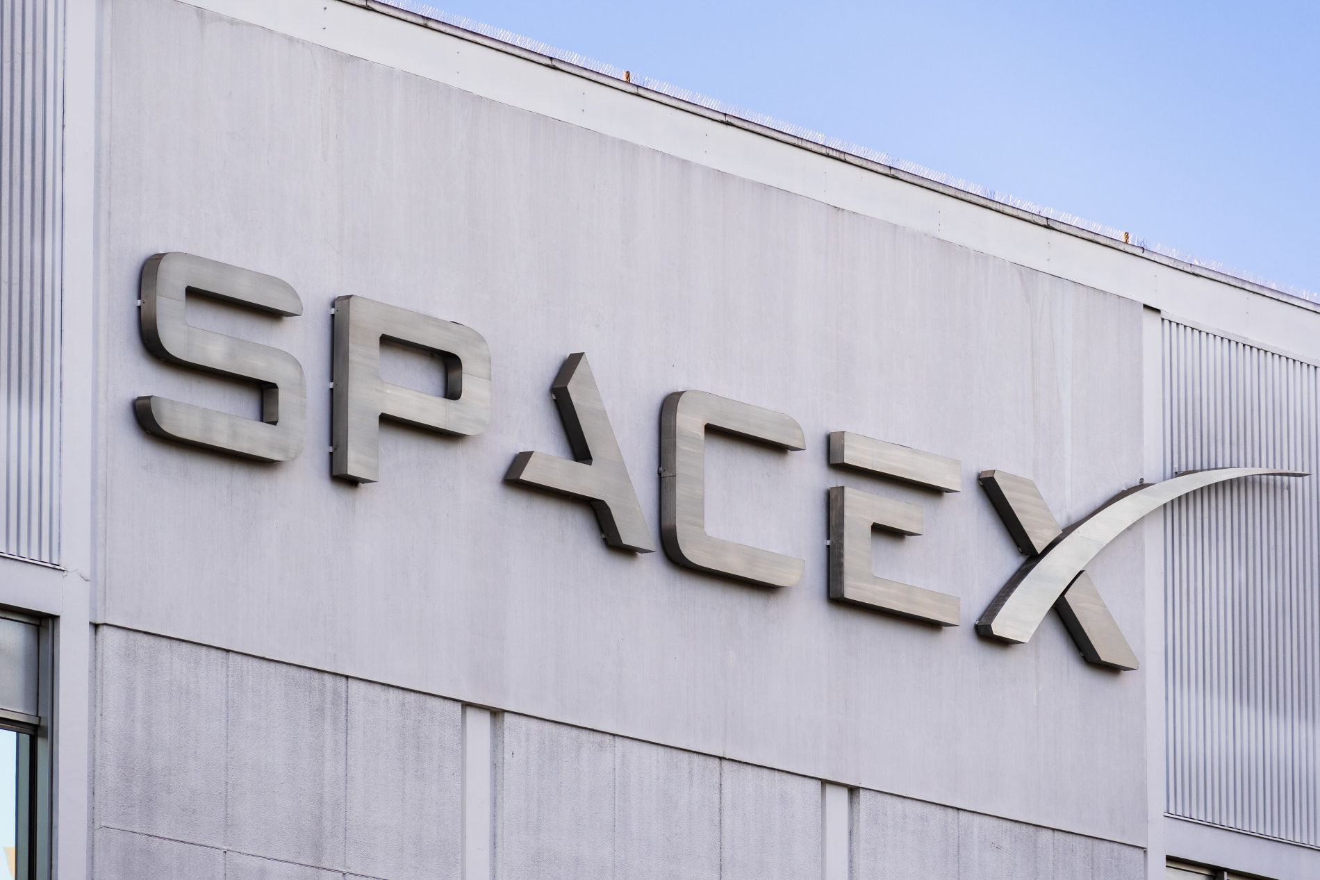 SpaceX logo
